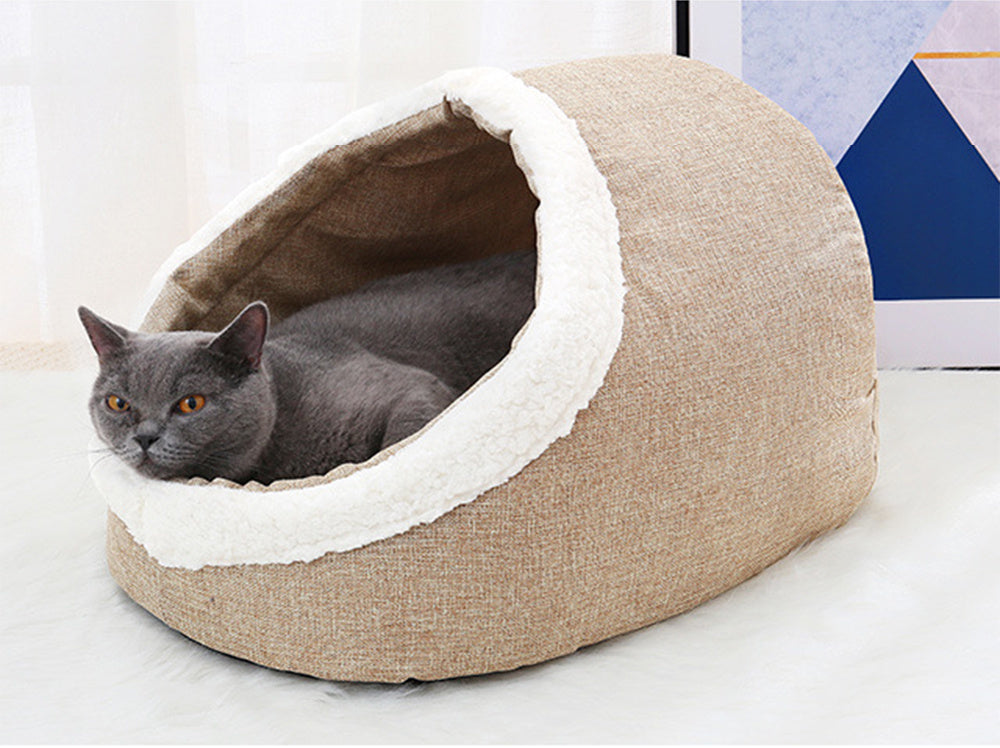 Dog Kennel Autumn And Winter