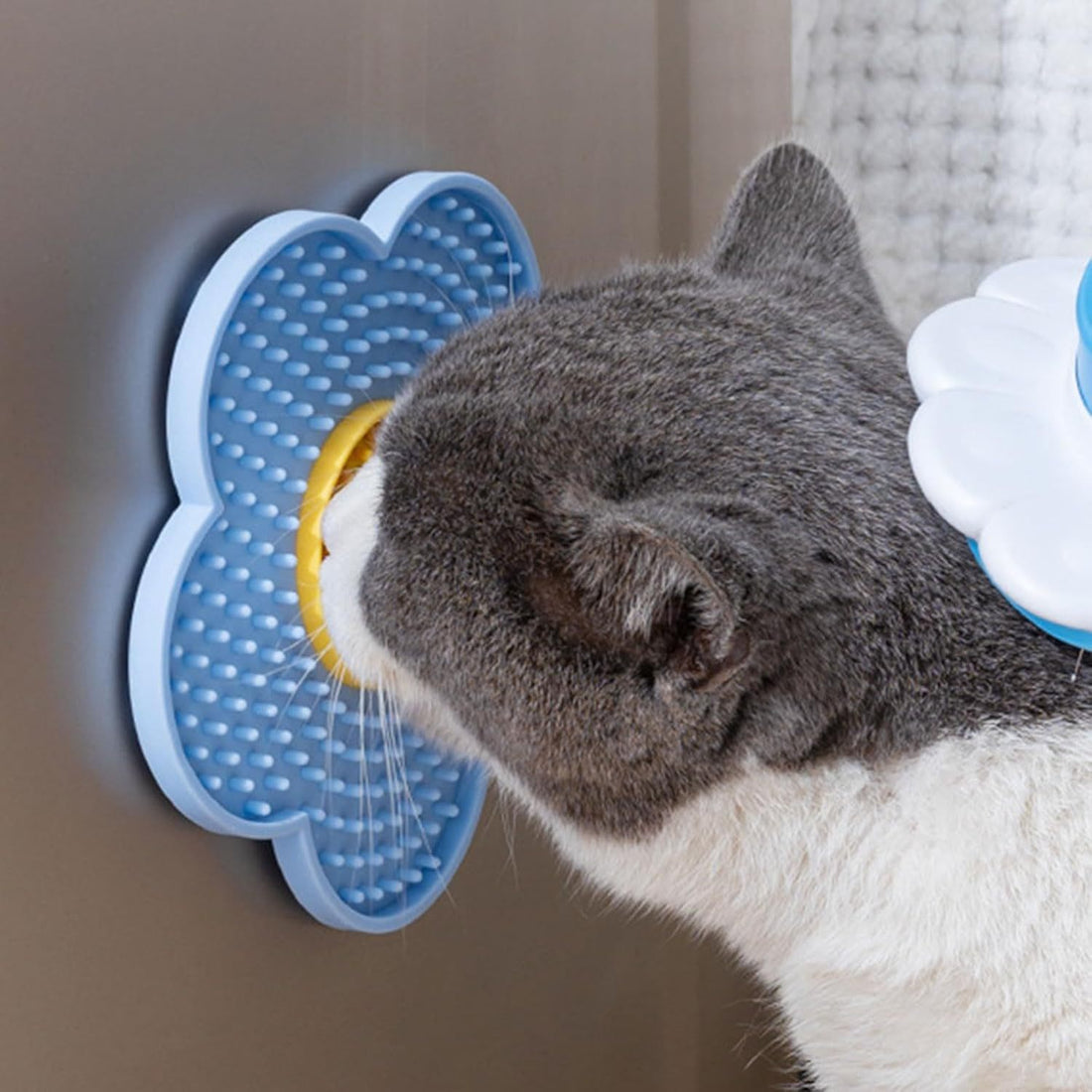 Cats Lick Pad With Suctions Cup