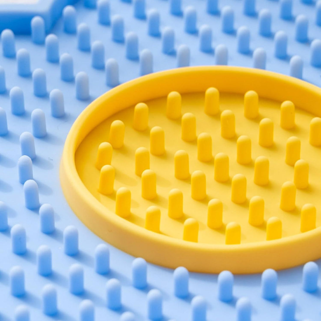 Cats Lick Pad With Suctions Cup