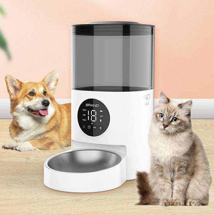 Automatic Pet Feeder For Cats And Dogs